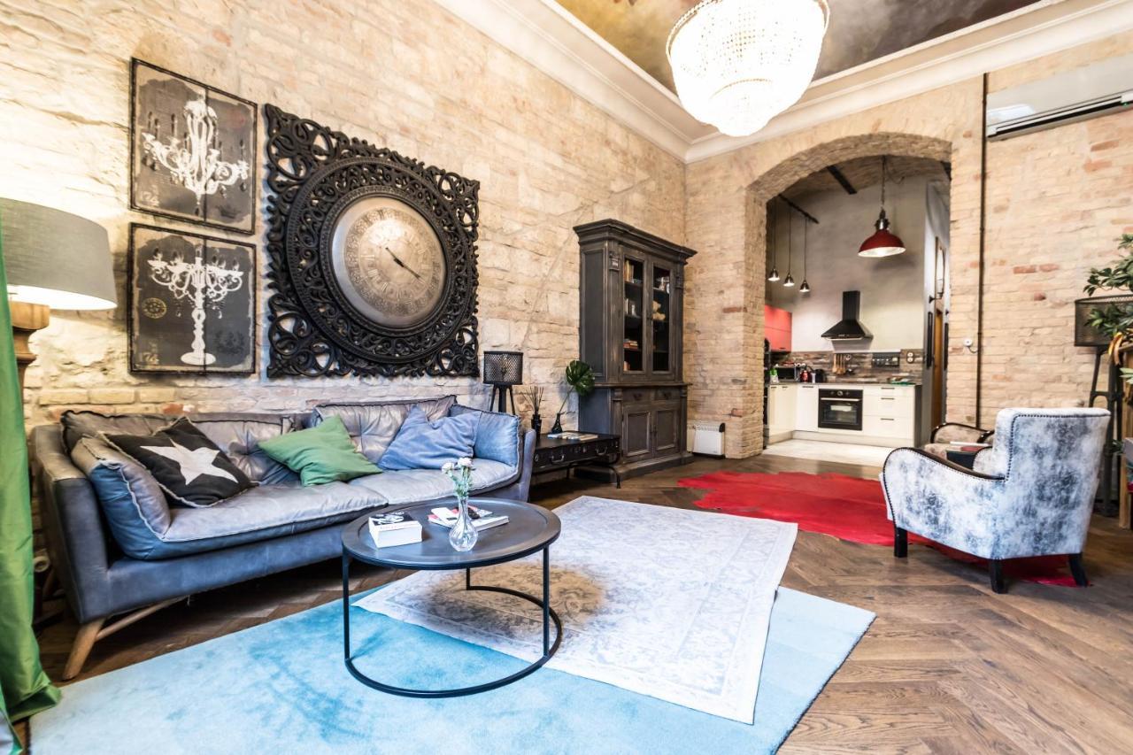 Castle Downtown Apartment Budapest Exterior photo